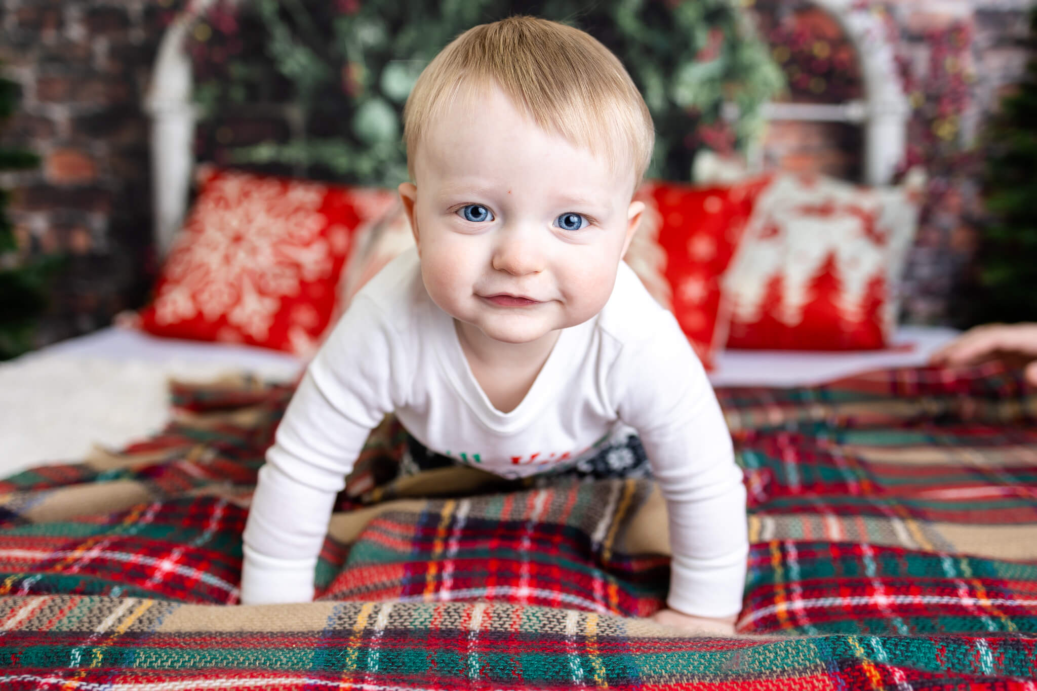 baby's first Christmas pictures